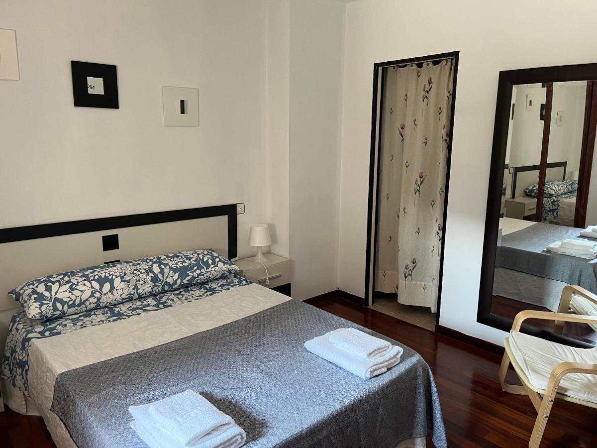 Apartamento Herreria Caldas De Reis Buitenkant foto